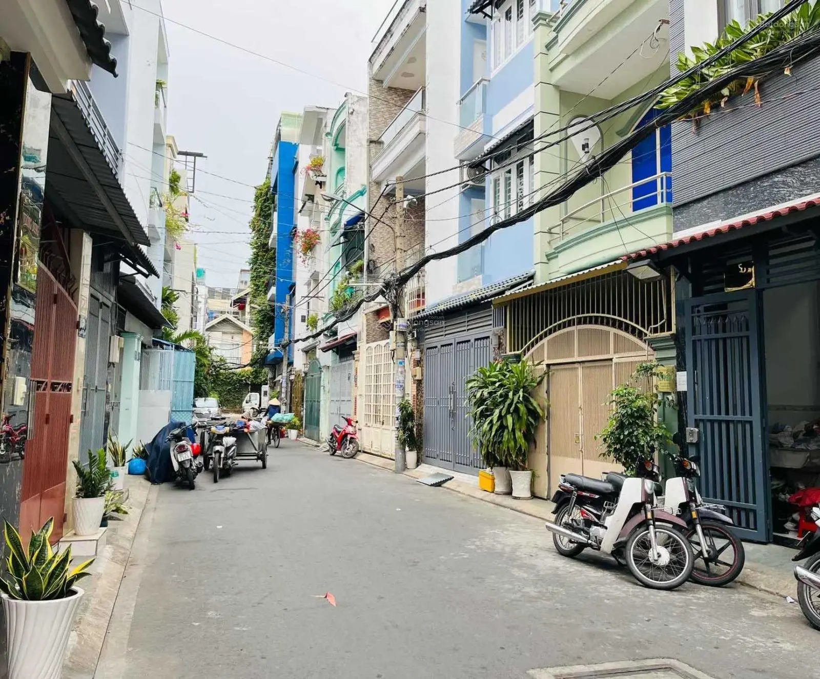 HXH Đường Tân Hương (4,1m x 18m) nhà 1 trệt gác lửng