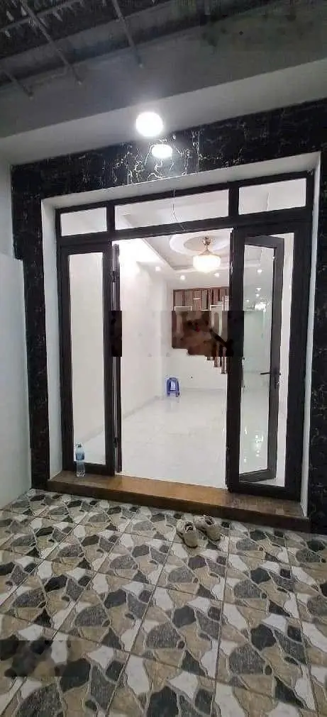 Bán nhà Nam Dư - Thanh Lân 52m 4 tầng dân xây giá đầu 5