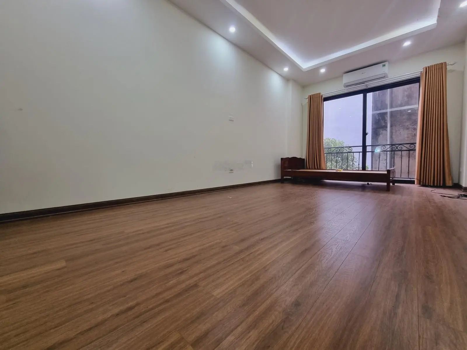Nhà đẹp đón tết lô góc hiện đại đủ công năng phố Xuân Đỉnh 33m2 5T MT 3.4m chỉ 7,2 tỷ