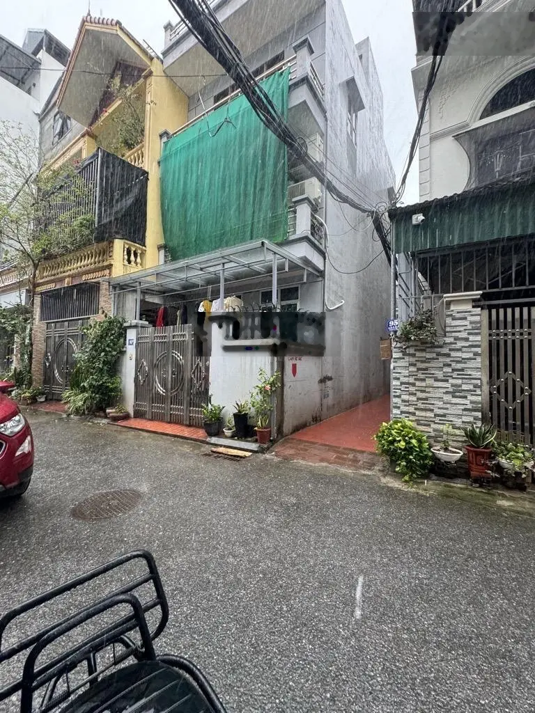 Cần tiền bán gấp rẻ nhất việt hưng