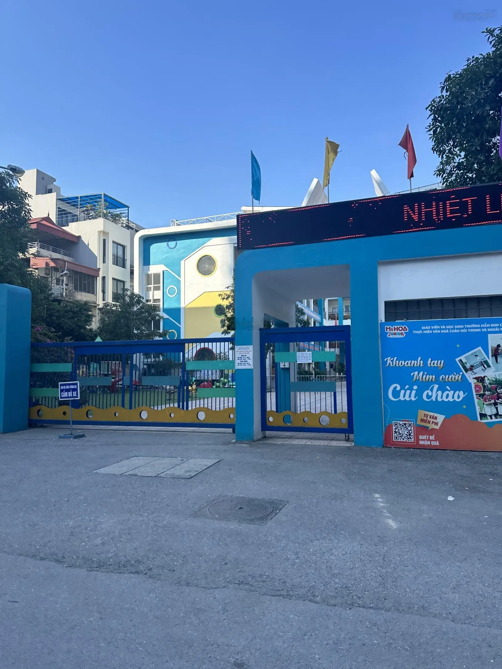 Bán nhà phố Nguyễn Sơn, vị trí đẹp, gần mặt phố, kinh doanh đa dạng