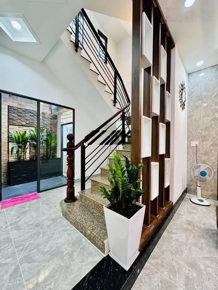 Nhà đẹp 60m2 ngay Tân Kỳ Tân Quý, Tân Phú. Hẻm ô tô, tiện ở hoặc kinh doanh