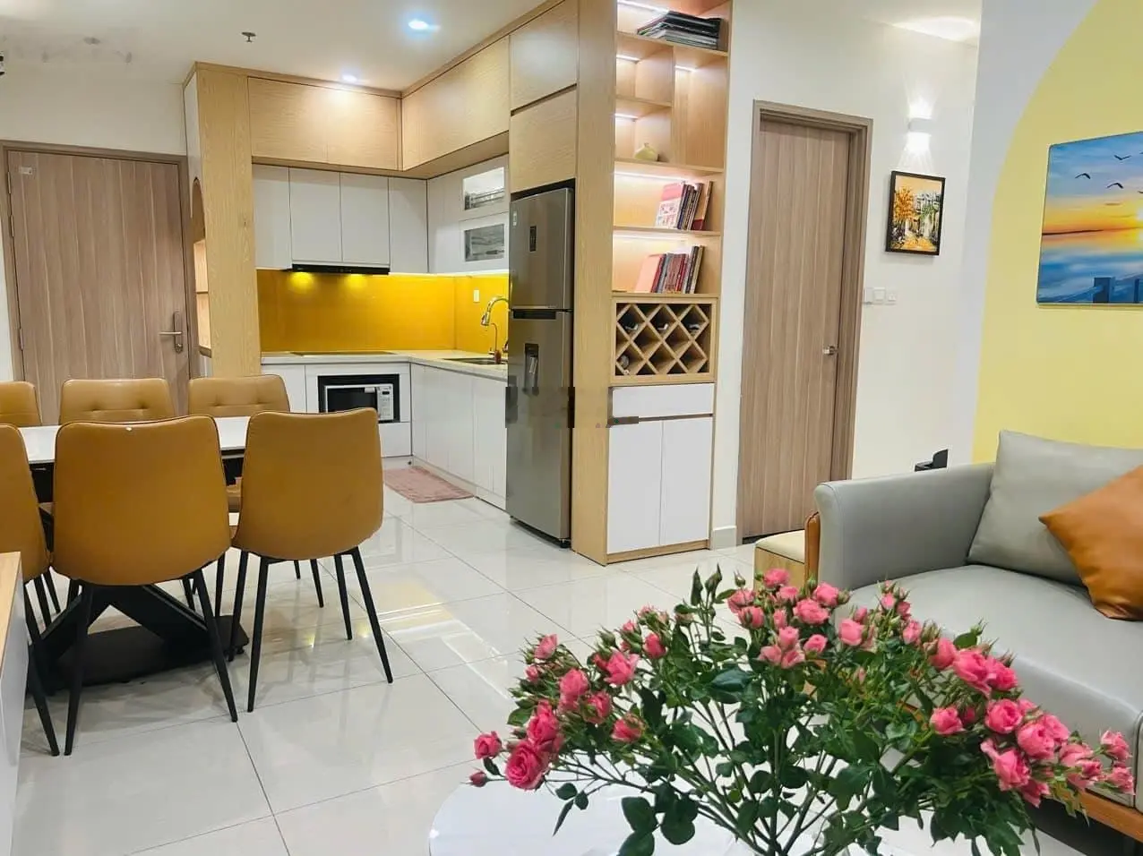 Chính chủ bán căn 3PN 75m2 tòa S402 Vinhomes Smart City Tây Mỗ full đồ sẵn sổ. Giá: 4,4 tỷ bao phí