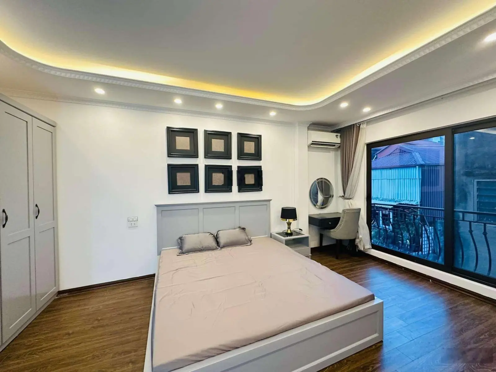 Bán nhà đường Tây Sơn Vị trí cực đẹp 10m ra Ô tô tránh đỗ 6 Tầng thang máy Nội thất nhập khẩu