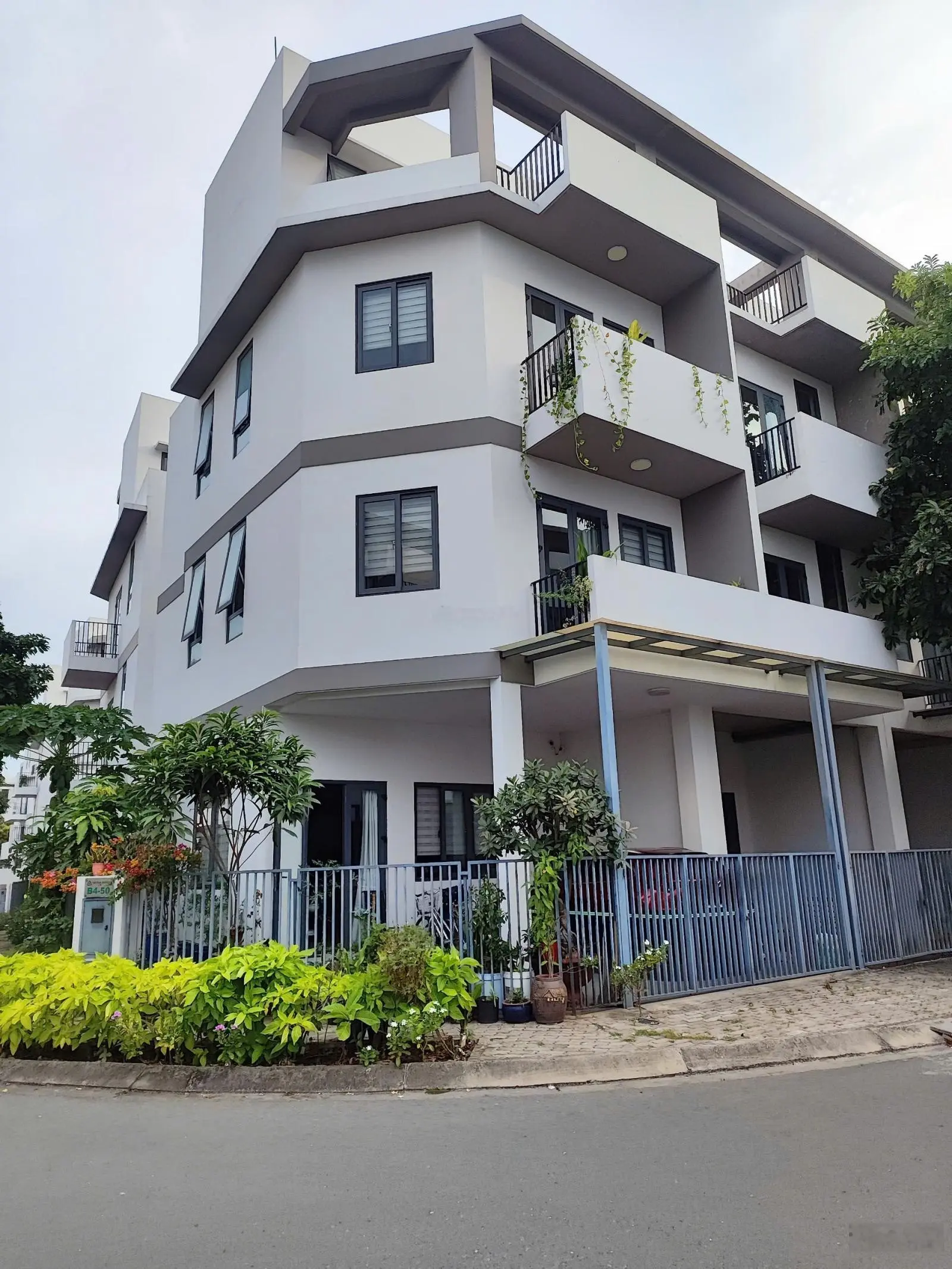 Nhà phố The Pearl Riverside (6x21) đã có sổ hồng, thanh toán 30% nhận nhà. Chiết khấu lên đến 9%