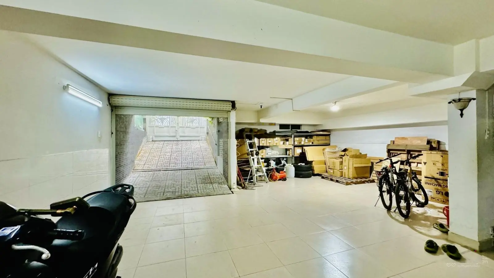Bán Nhà Đẹp An Phú-An Khánh-Quận 2 DT:160m2(8mx20m) Hầm 2 Tầng-Giá 31,5 Tỷ