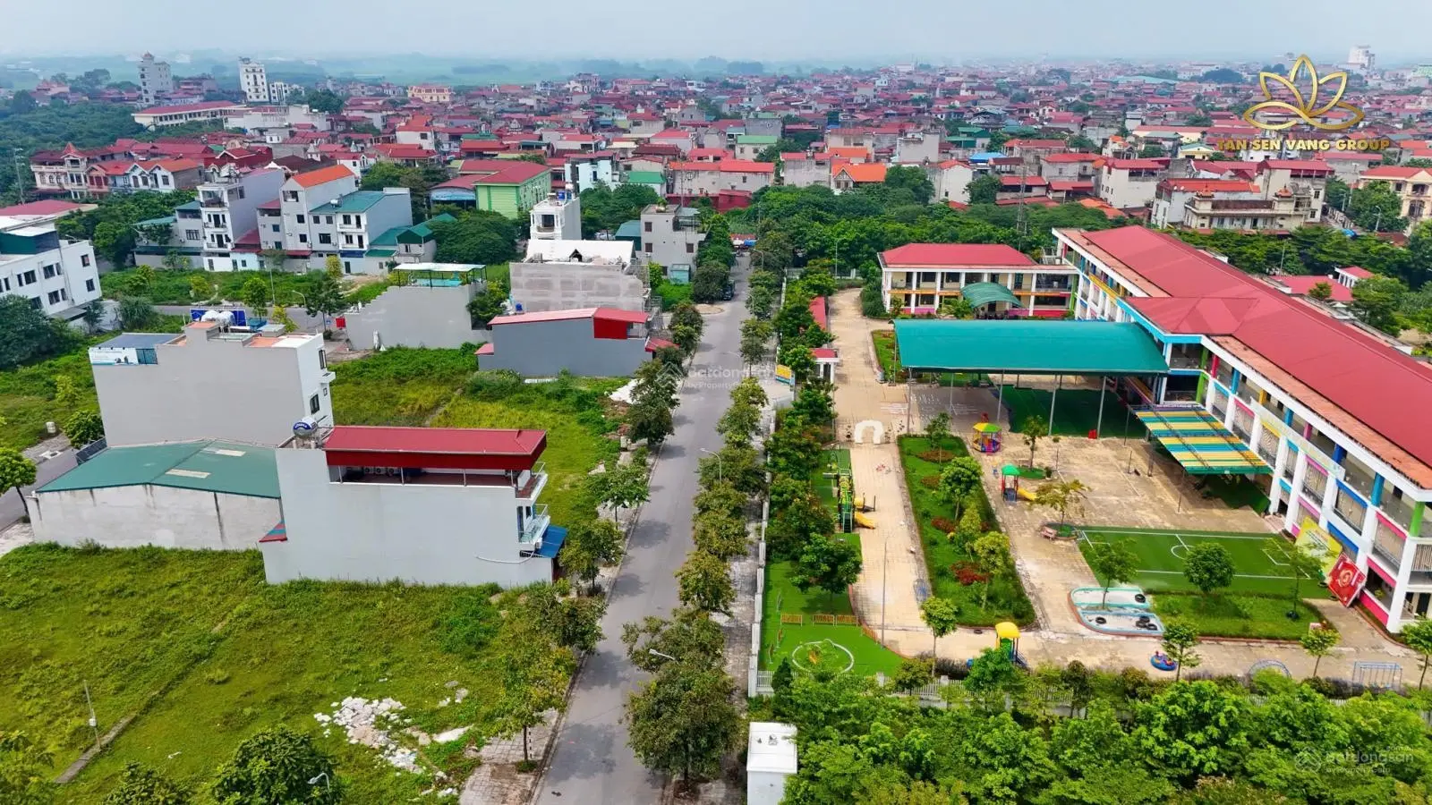 Chính chủ em bán đất đẹp đối diện cổng trường cấp 1 tại Vườn Sen Từ Sơn LH 0326 569 ***