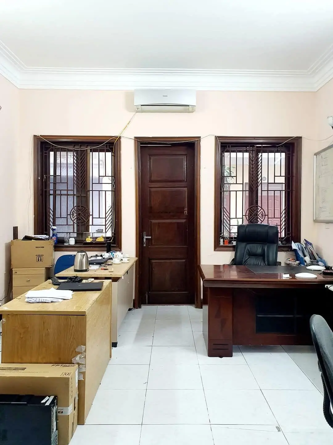 Bán nhà Thái Hà - phân lô ôtô tránh - 35m2 - 4 tầng - mặt tiền 3,6m - lô góc kinh doanh sầm uất