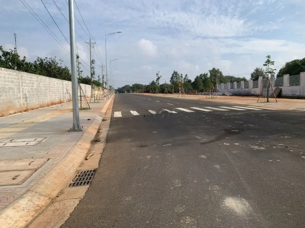 Chứ gửi bán lô đất 407 m2 có 60 thổ cư Mặt Tiền Hương Lộ 3 đường số 9