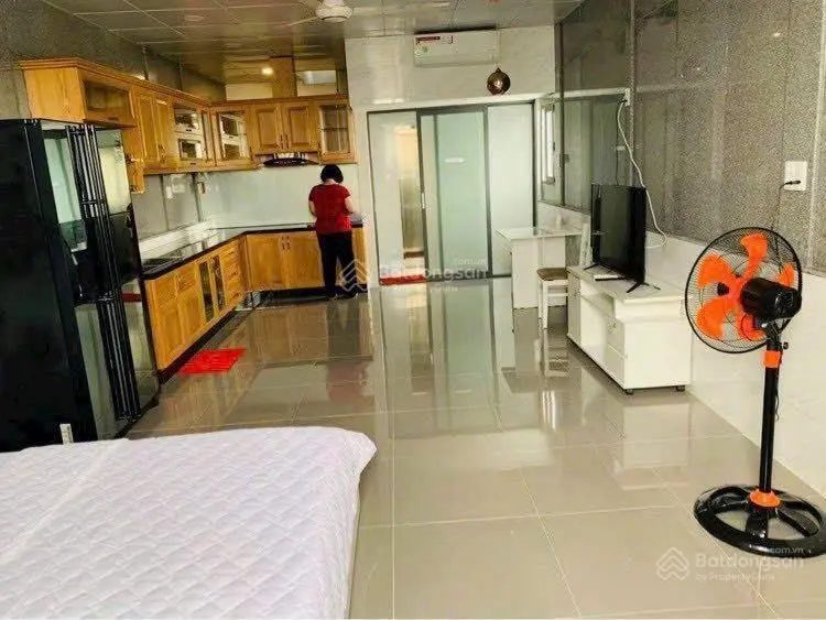 Chính chủ bán gấp căn 2tỷ950/58m2 MT Lê Trung Nghĩa P12, Tân Bình 1trệt 2 lầu, nội thất mới 100%