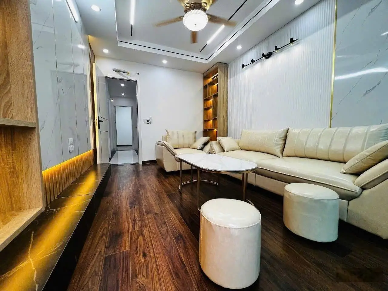 bán nhà siêu đẹp ngõ thông o tô đỗ trong đất
