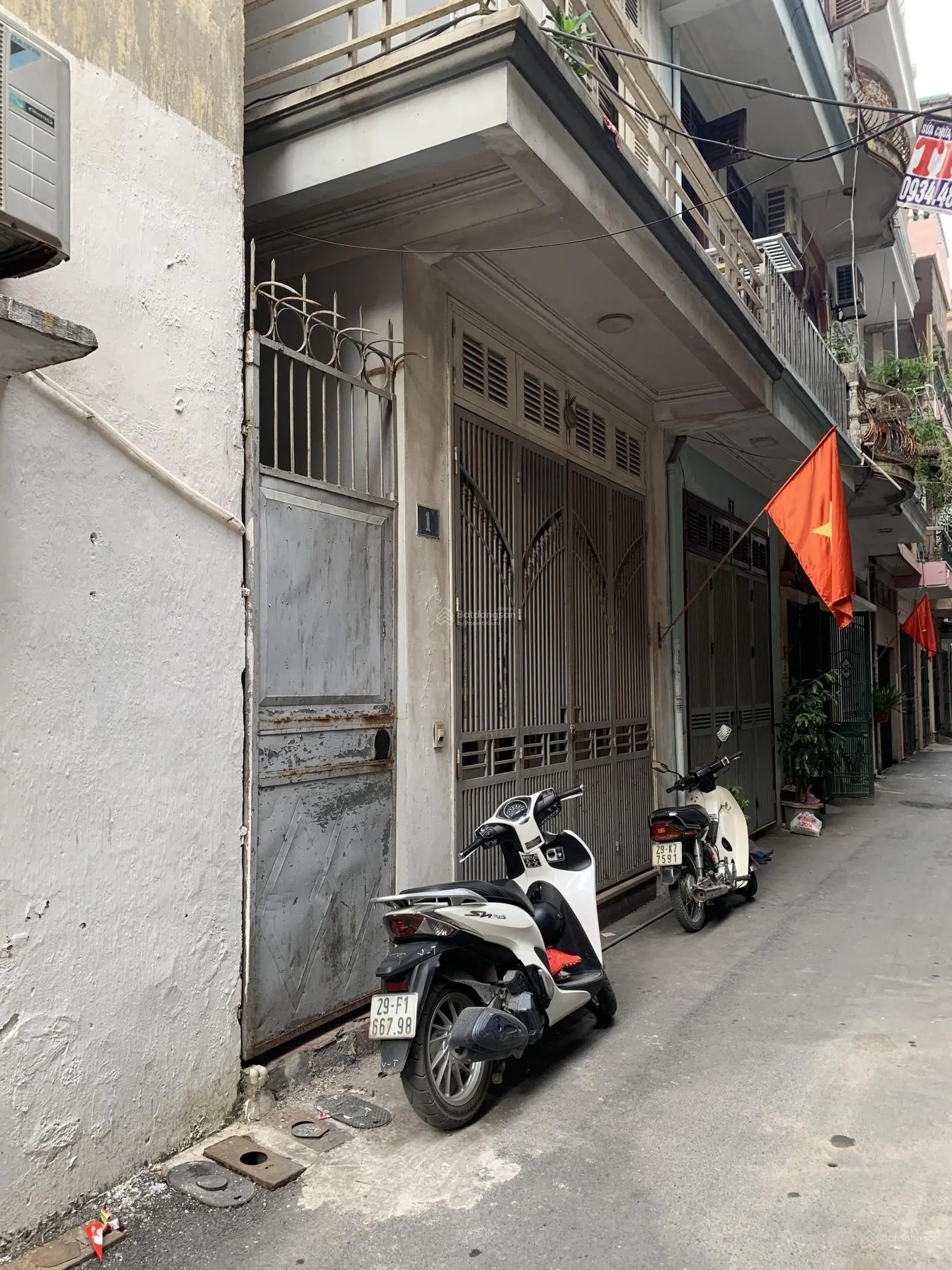 Chính chủ - phố an dương - lô góc - 3 thoáng vĩnh viễn - ô tô vào nhà - dt 50m2 - 5t - gần hồ tây.