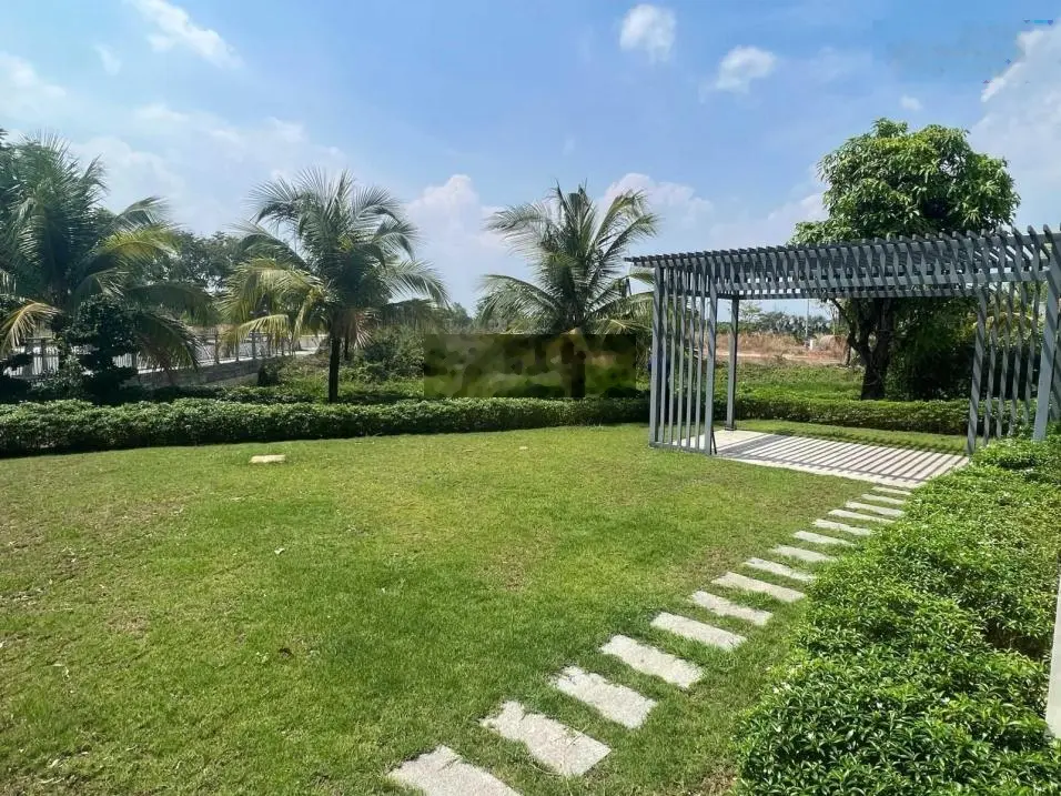 Căn góc view sông đường 18m Biên Hòa New City DT 137,5m2 giá chỉ 20 triệu/m2 bao thuế phí có sổ sẵn