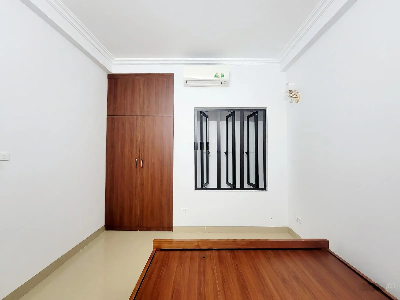 Bán nhà riêng Trạm Trôi 38m2. Dân xây 4 tầng