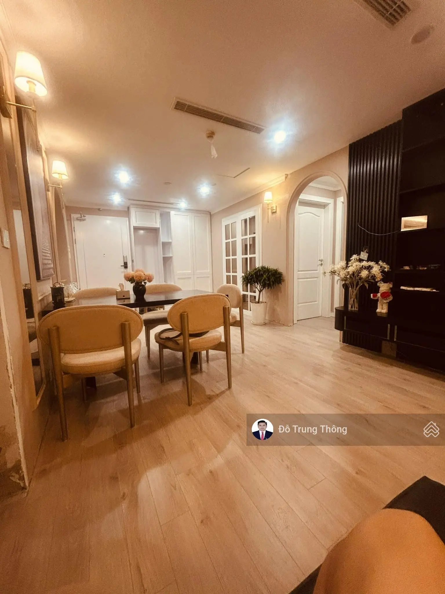 Ngã ngửa bán căn view hồ 2PN 67m2 chỉ 58tr/m2 tâm huyết cả cuộc đời chung cư Ecolake View sổ đỏ sẵn