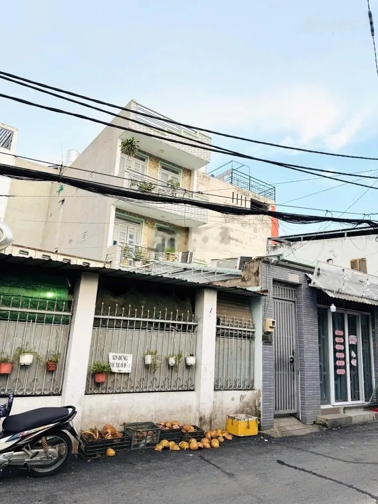 Nhà hẻm kinh doanh 7m Nguyễn Văn Khối, p9, 4.8x20, 3 tầng, 7 phòng, cạch CV Làng Hoa