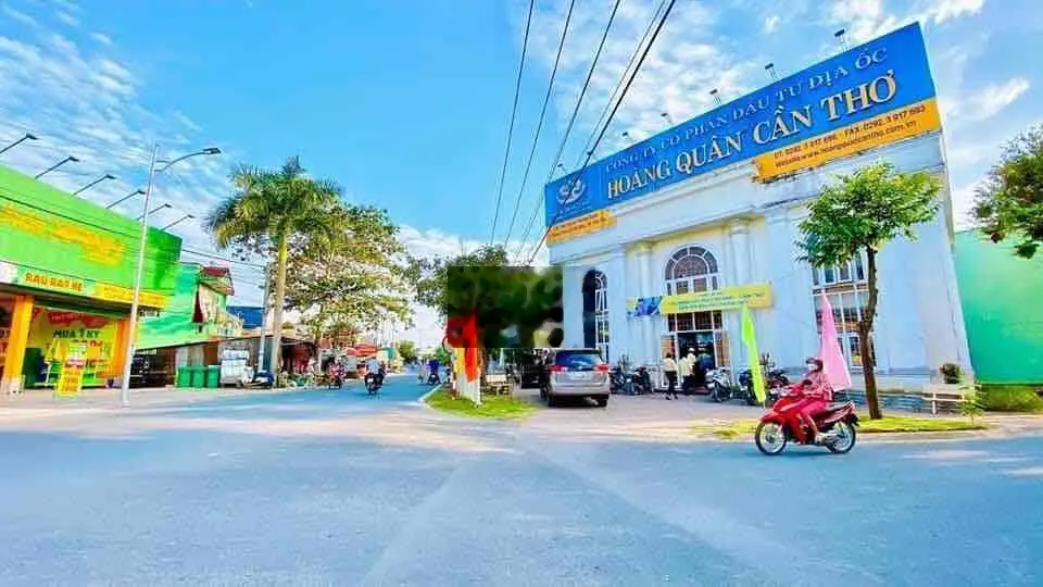 GIẢM 300tr BÁN NHÀ TRỆT LẦU 200m2 ĐẤT ĐỐI DIỆN KDC HOÀNG QUÂN