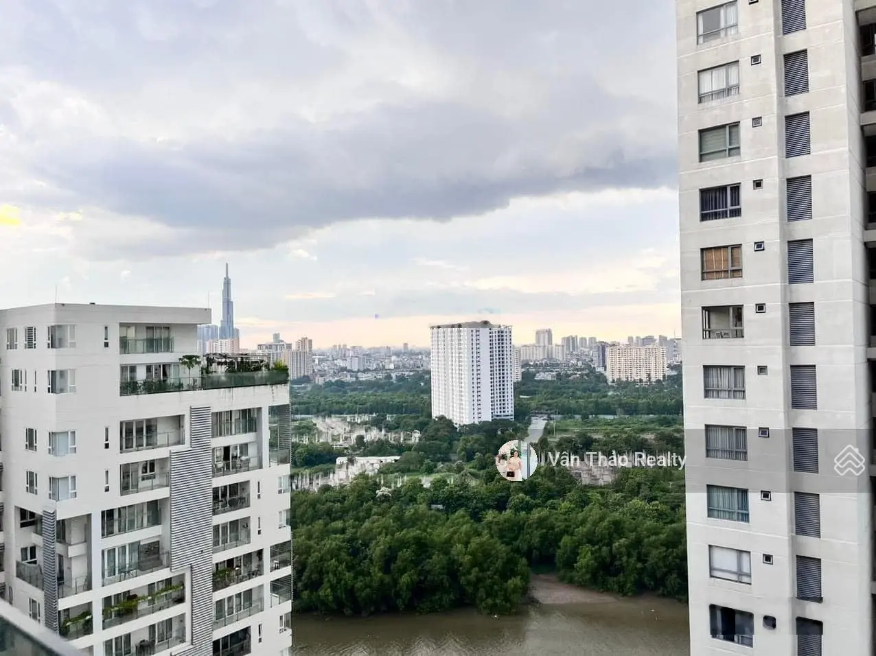 (Đã có sổ hồng) 109m2 bán căn hộ Đảo Kim Cương - 2 phòng ngủ view sông + hồ bơi lớn kề Trung tâm Q1