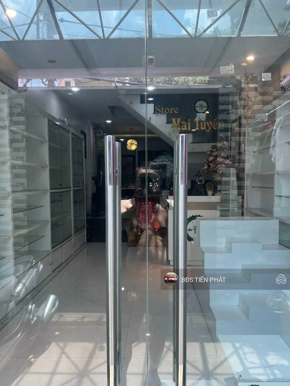 Khu Tên Lửa - Nhà đẹp 5 tầng 90m2 giá 12.5 tỷ diện tích: 5 x 18m
