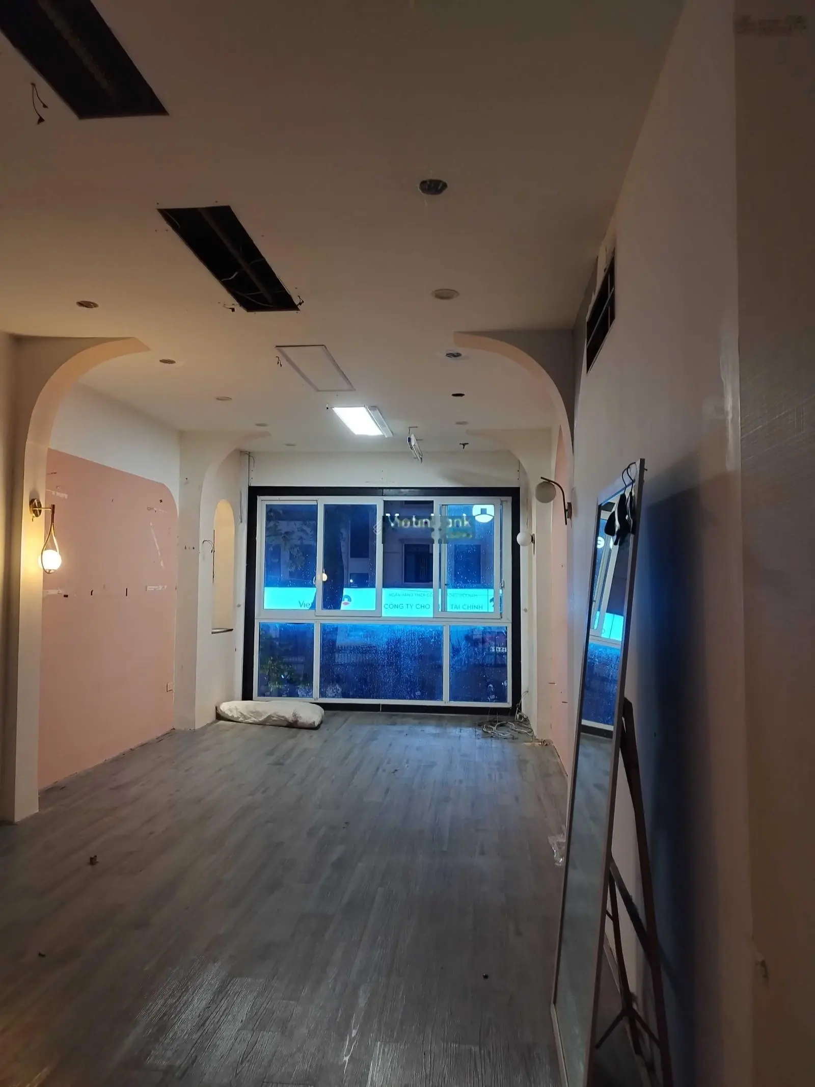 Bán nhà mặt ngõ 173 Hoàng Hoa Thám, BD, DT: 60m2 x 5 TG, MT: 5m, giá 11,8 tỷ