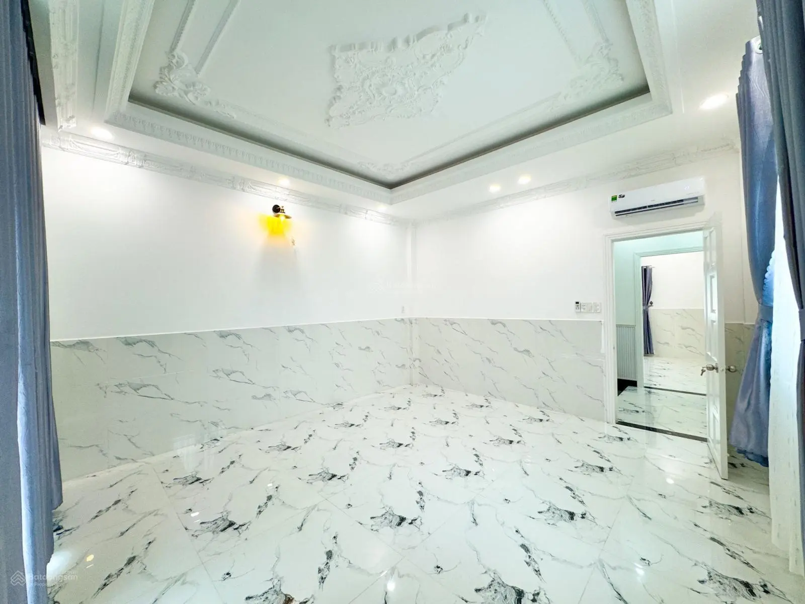 Bán nhà sổ riêng 96m2 hoàn công 4 tầng nội thất cơ bản - Lê Văn Lương Nhà Bè