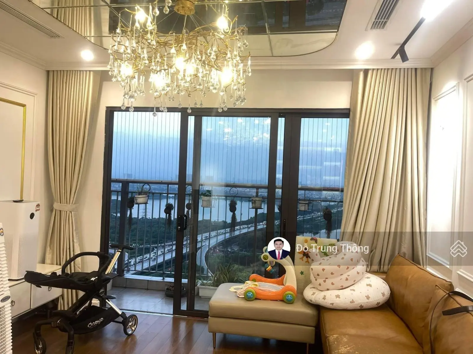 Ngã ngửa bán căn view hồ 2PN 67m2 chỉ 58tr/m2 tâm huyết cả cuộc đời chung cư Ecolake View sổ đỏ sẵn