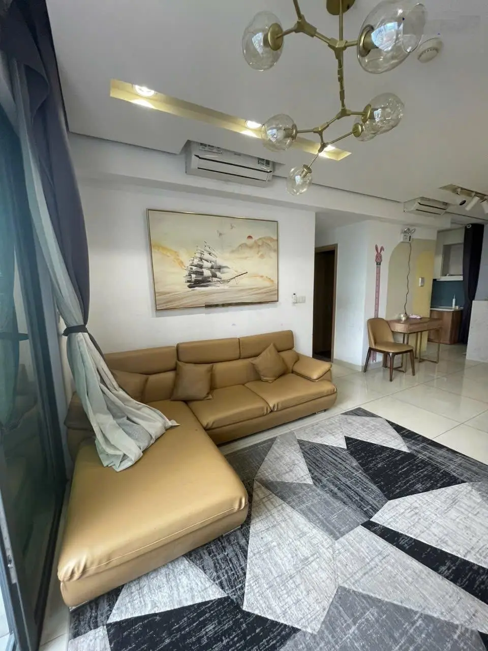 Bán gấp Emerald 3PN-2WC- 1Kho (112,3m2) Full nội thất đẹp 5,2 Tỷ