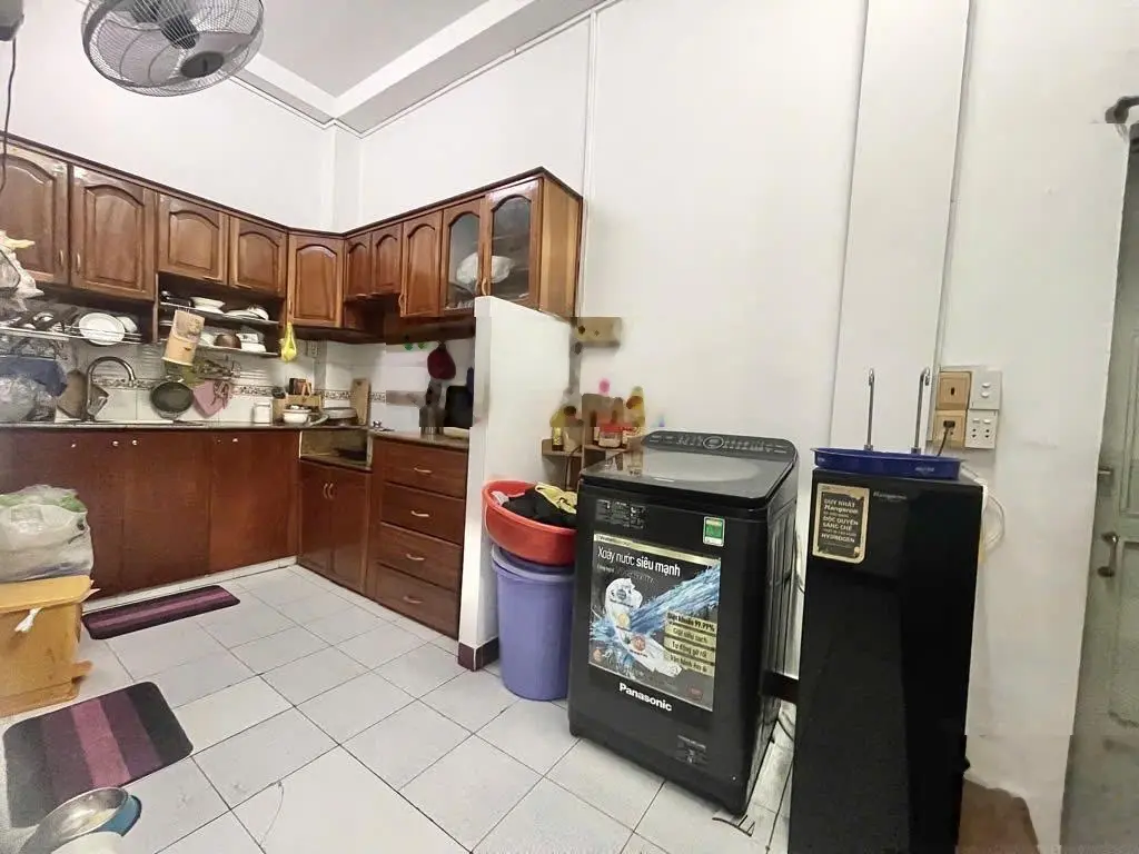 Bán nhà hẻm xe tải tránh, huỳnh văn bánh, lê văn sỹ Phú nhuận, 45m2, 2 tầng 7tỷ6 thương lượng.
