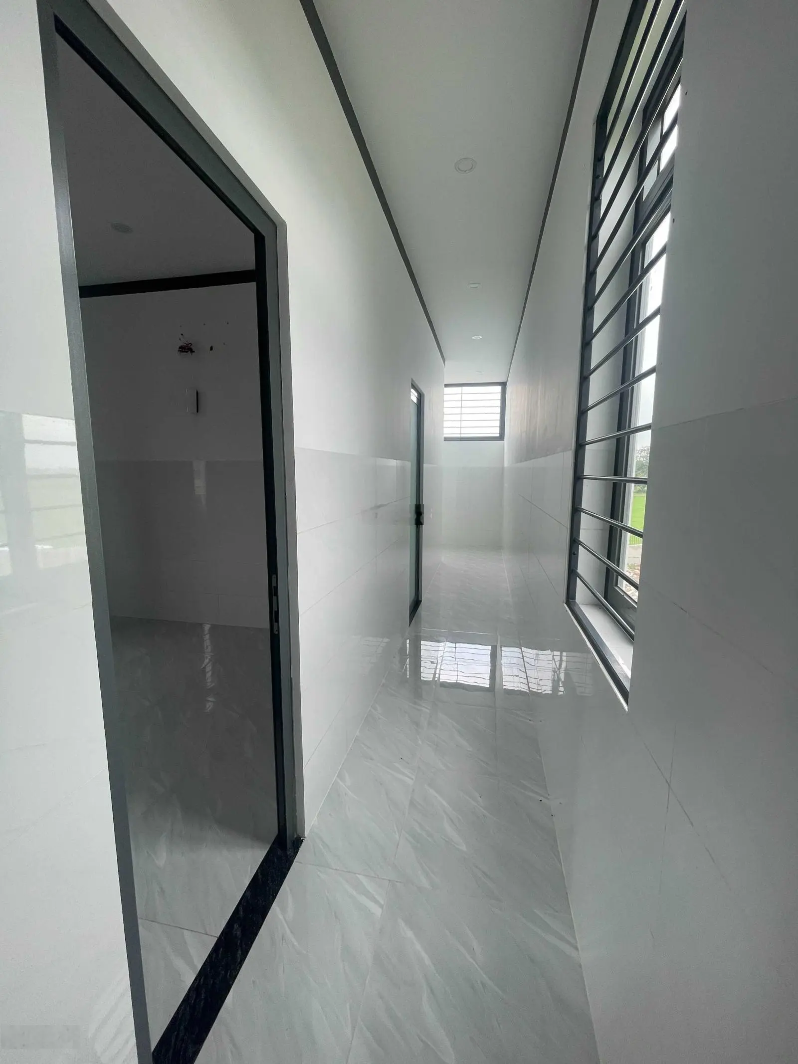 Bán nhà 1 trệt 1 lầu 5x30m, TT. Long Điền, BRVT