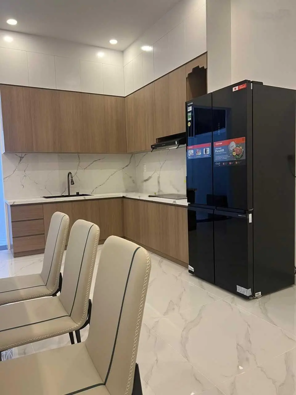 Nhà mới 3 tầng hiện đại KĐT Hà Quang 2, tp Nha Trang 7 tỷ 5