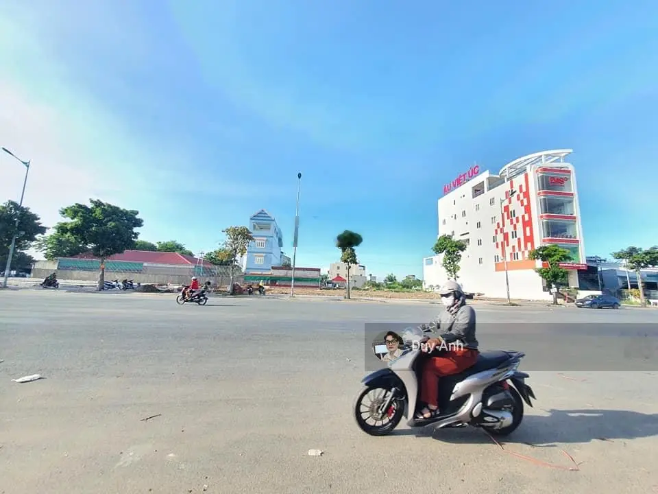 Kẹt vốn bán gấp lô đất cách trường THPT Bình Chánh 5m, đường Huỳnh Văn Trí, Bình Chánh. 120m2/750tr