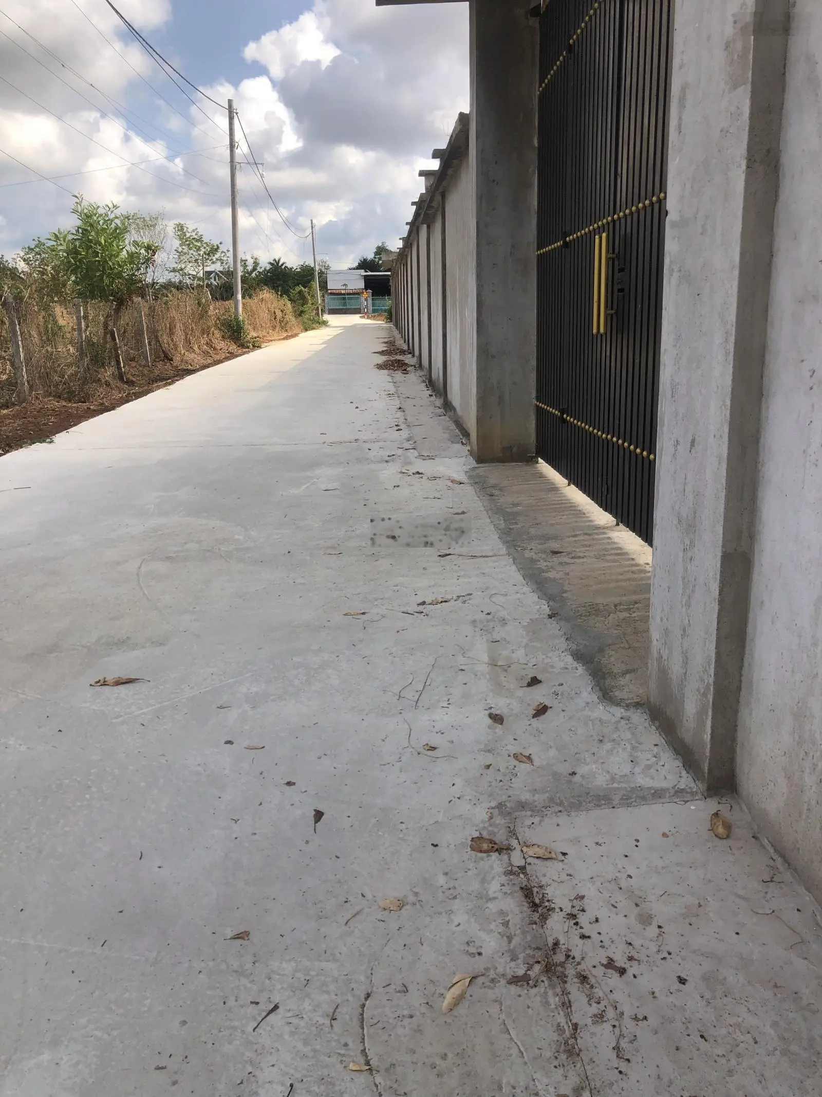 Siêu rẻ cần bán sát trung tâm huyện - giá hạt dẻ- mong được tìm chủ mới