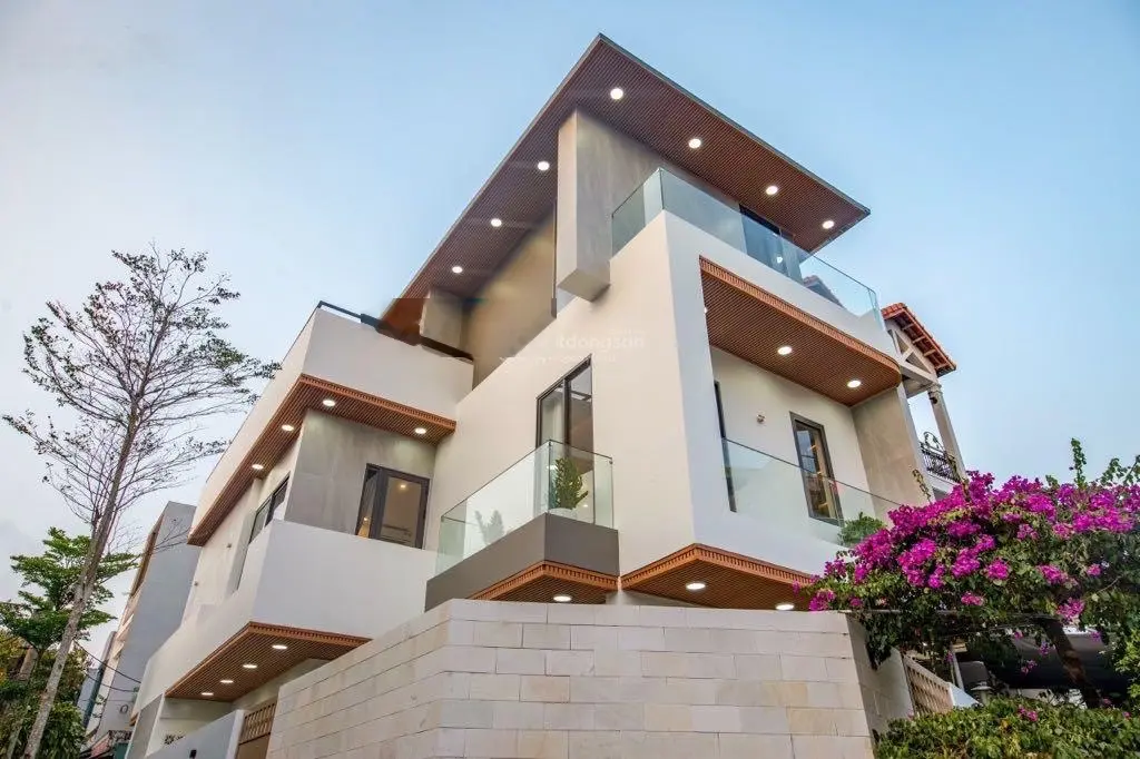 Villa 2 mặt tiền siêu đẳng cấp khu Hải Châu - nét tinh tế đẳng cấp riêng biệt