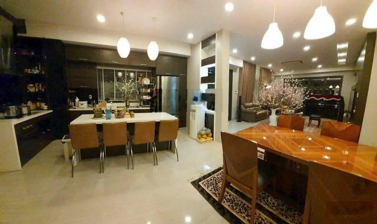 Bán Biệt Thự-LÔ GÓC tuyến 2 Lê Hồng Phong