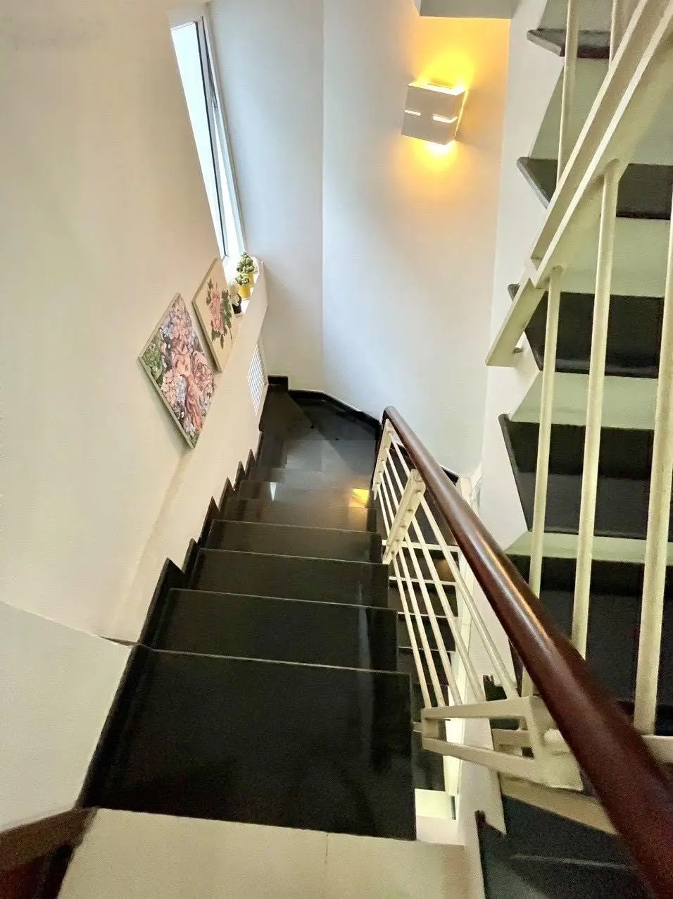 Trần Quang Diệu, Phường 14, Quận 3, DT 7.5*12m, nhà 5 tầng, hẻm xe hơi, giá 11.5 tỷ TL