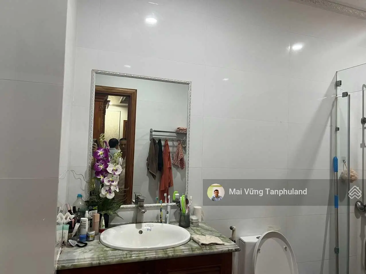 Bán căn biệt thự góc 2 mặt tiền đẹp - Phường Tân Quý, Quận Tân Phú (3 lầu + sân thượng)