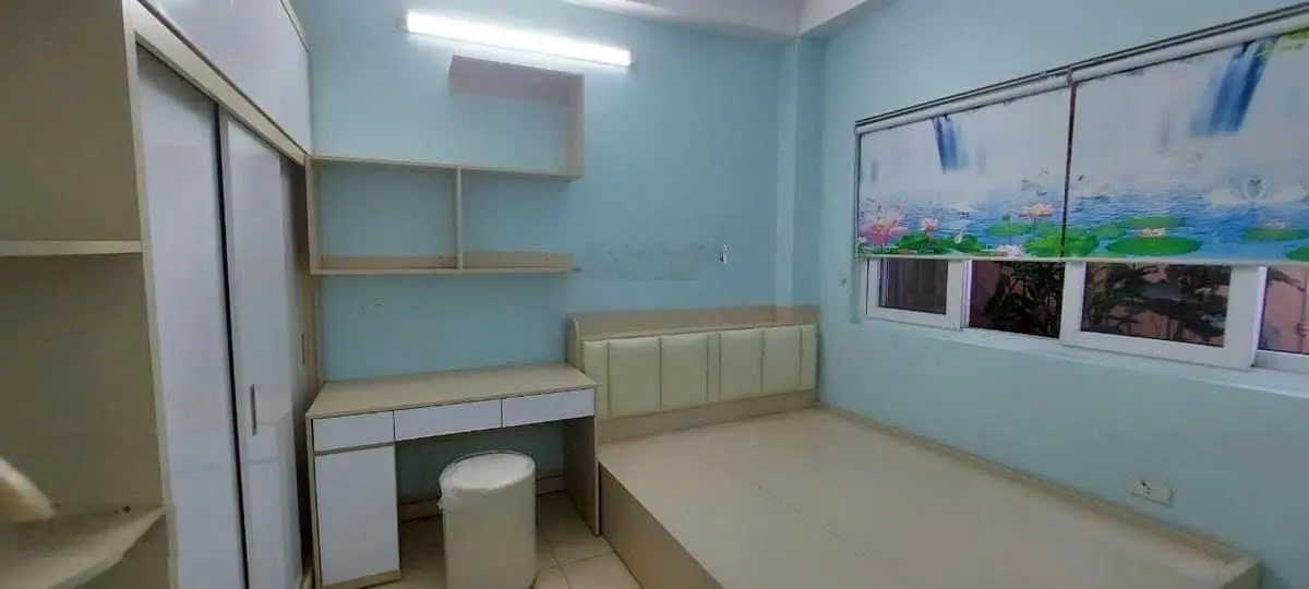 NHÀ 4 TẦNG MẶT ĐƯỜNG LÊ QUÝ ĐÔN GIÁ HƠN 5 TỶ TÍ CỰC ĐẸP ĐỂ KINH DOANH.