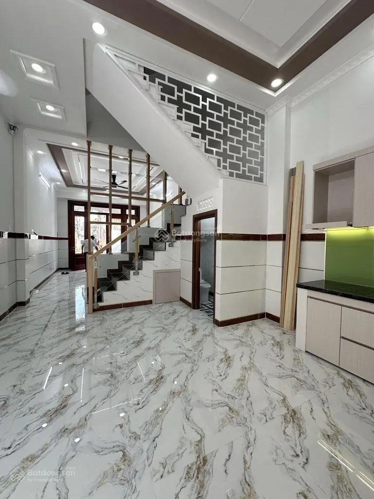 Bán nhà riêng 4PN, 5WC, 64m2 tại Liên Khu 2-5, Bình Trị Đông, Bình Tân. Chỉ hơn 6 tỷ chút