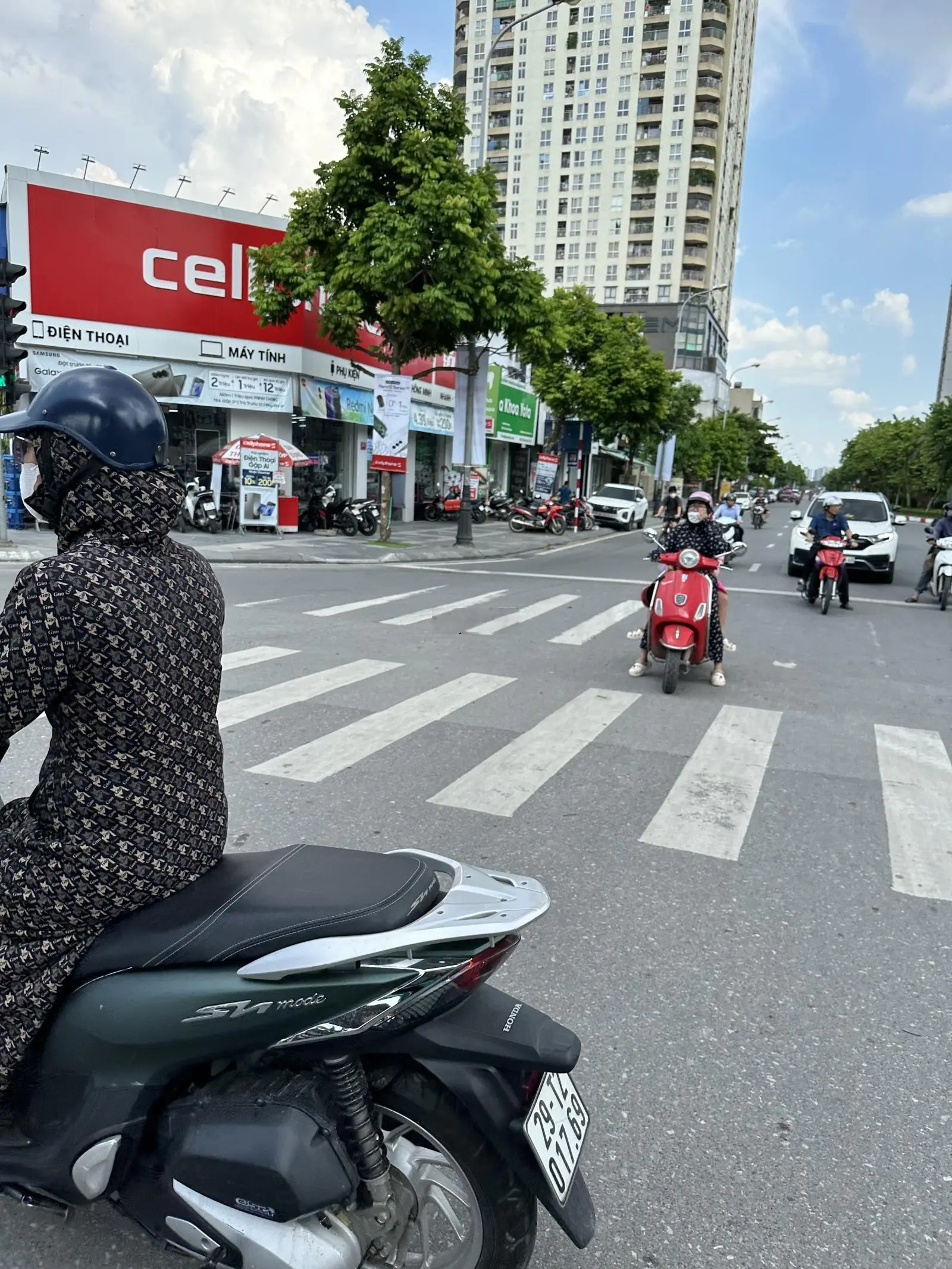 Chính chủ bán nhà mặt phố Thành Công, Hà Đông diện tích 46m2, 5 tầng giá 7,7 tỷ