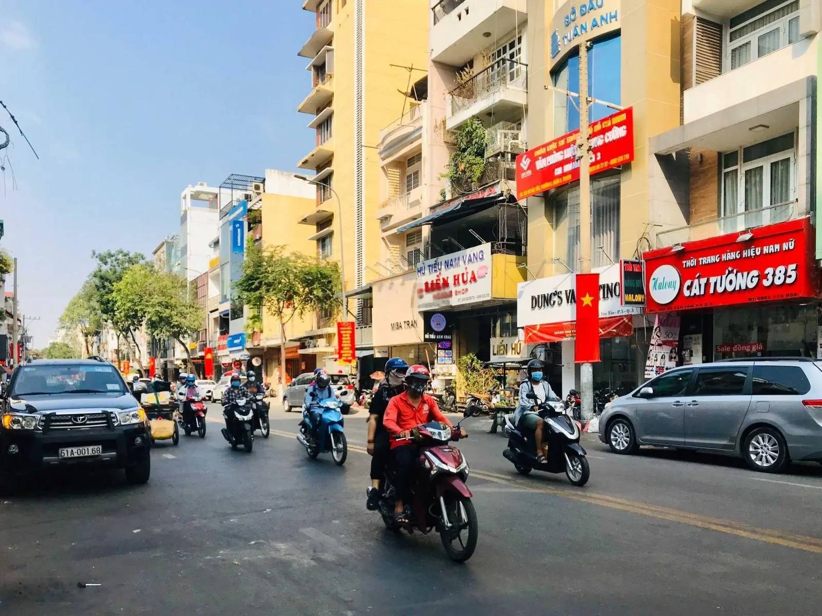 Ngân hàng phát mãi nhà MT Võ Văn Tần, P5, Q3 DT 5.9x 18.85m kết cấu trệt 2 lầu ST, giá rẻ 55 tỷ