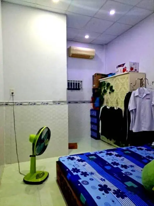 Bán nhà Trường Chinh 111m2, Tân Bình - ngang 4m, nở hậu - có dòng tiền - hơn 10 tỷ - còn TL