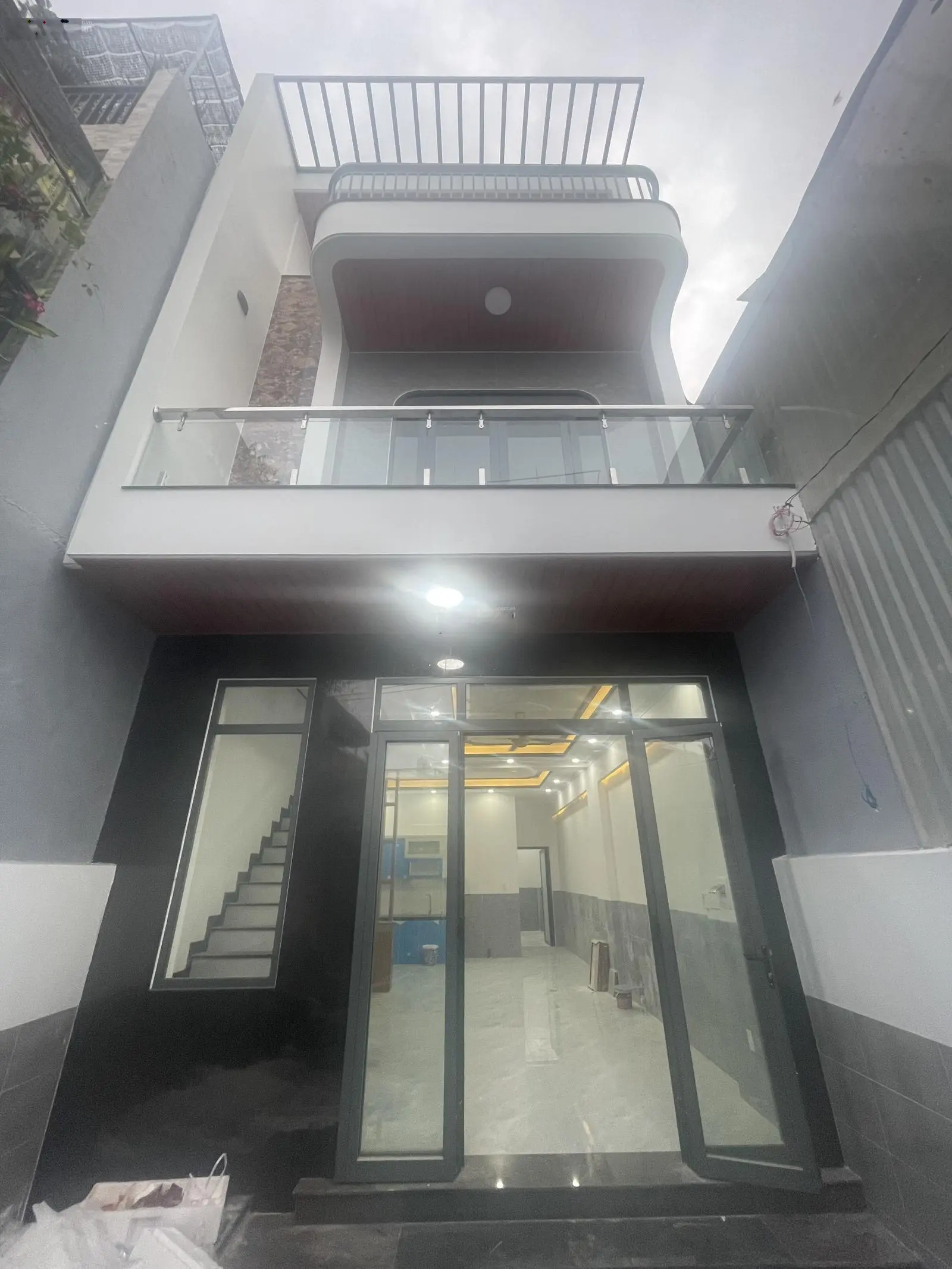 Bán gấp NR 2 tầng tại Phạm Ngũ Lão, Dĩ An, Bình Dương, 4,45 tỷ, 92,5m2