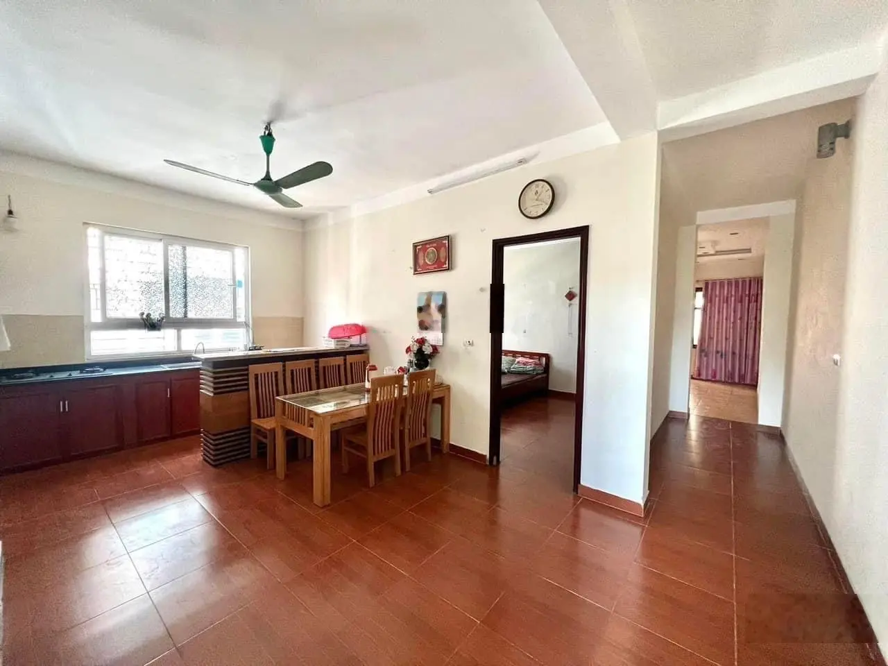 Bán nhà Hồ Tùng Mậu, Quận Cầu Giấy, lô góc, ngõ rộng 3m, sổ đỏ đẹp, giao dịch ngay