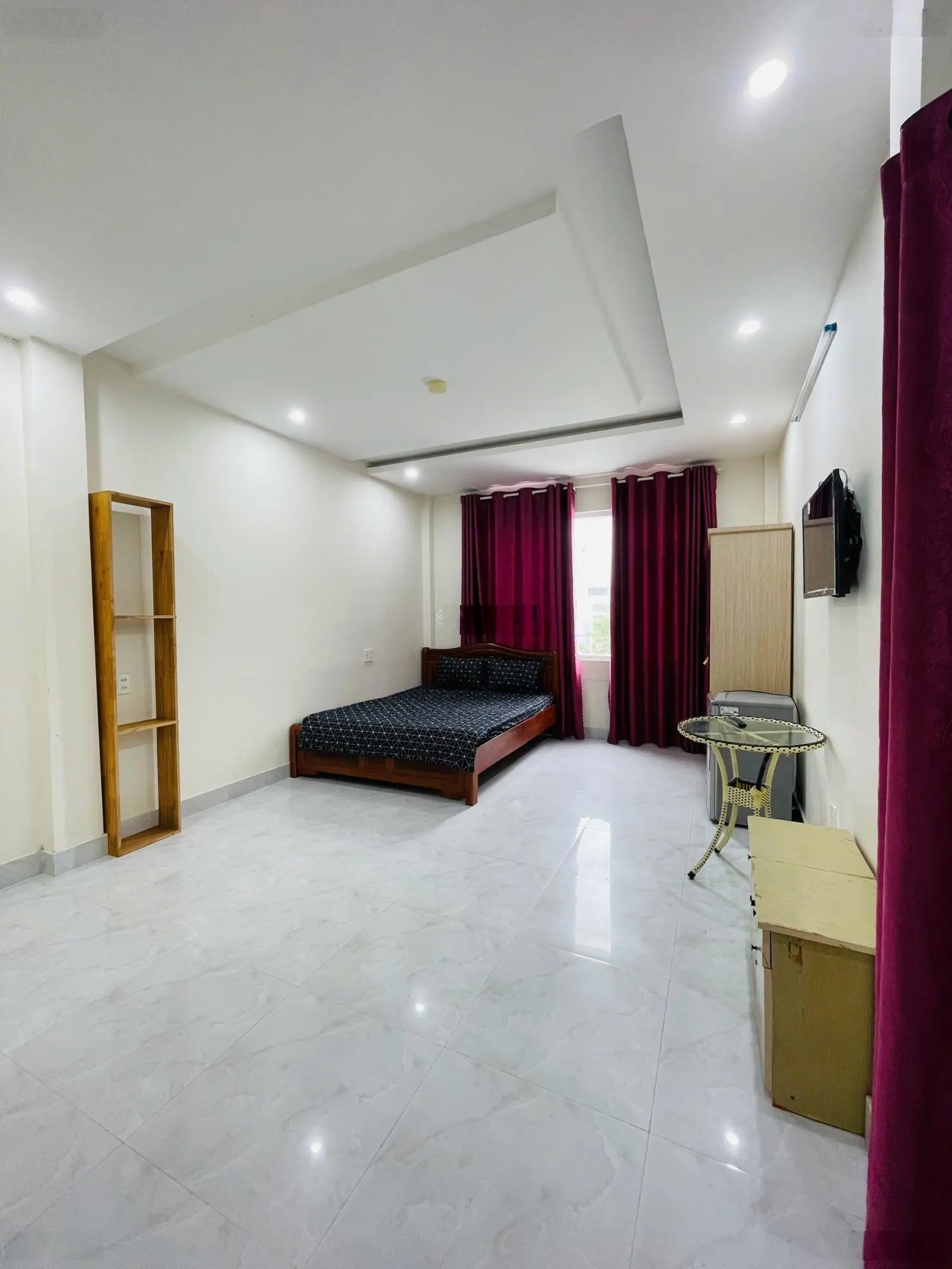 Bán tòa căn hộ biển 4 tầng siêu đẹp, diện tích 64m², mặt tiền Hà Đặc, vị trí đắc địa gần biển