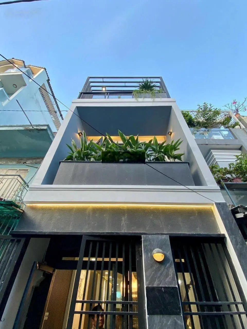 Về quê nên cần bán nhà HXH đường Nguyễn Đình Chiểu, Q3 - Giá 6,2 tỷ / 56m2 (4x14)m. 1 trệt 1 lầu