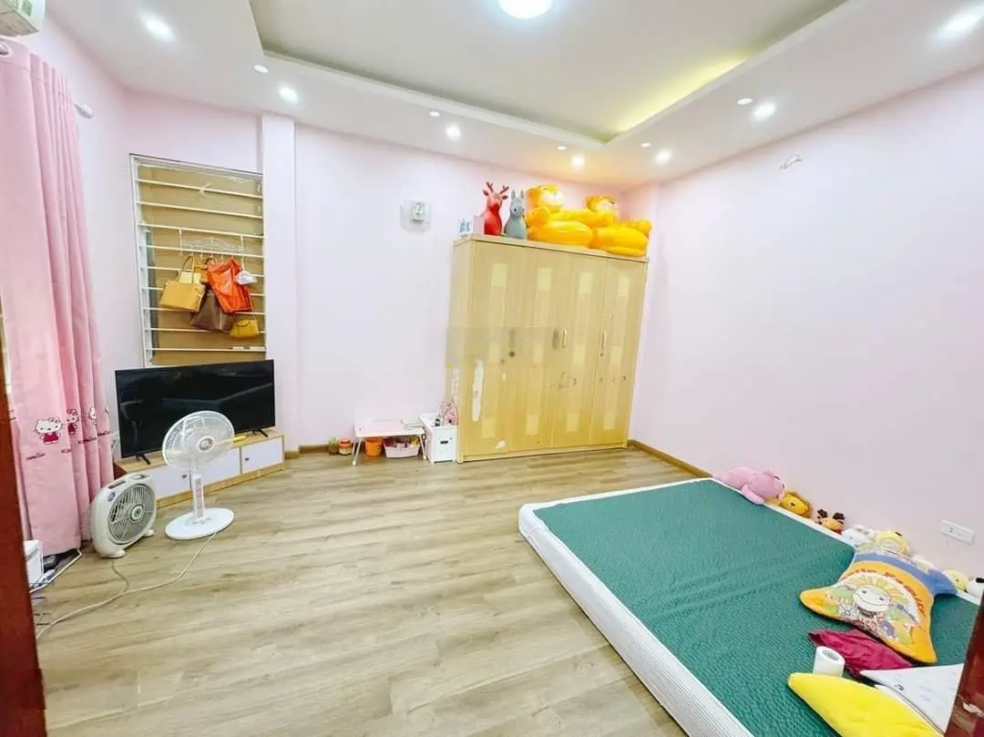 Hot, ĐƯỜNG LÁNG-ĐỐNG ĐA-HÀ NỘI, DT: 68/49m2 x 6 Tầng-MT:4,2m / Giá: 9,25 Tỷ
