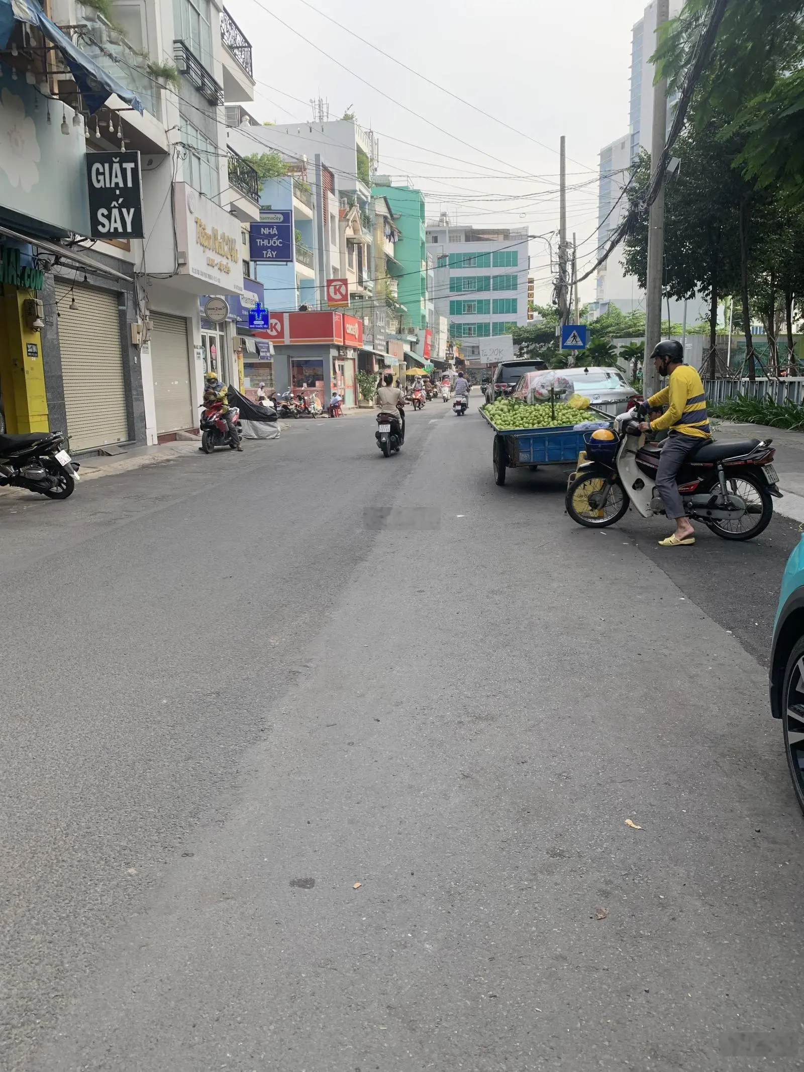 Bán nhà đường Cách Mạng Tháng Tám, Phương 12, Quận 10, 11,5 tỷ vnd, 60m2 - hẻm xe hơi