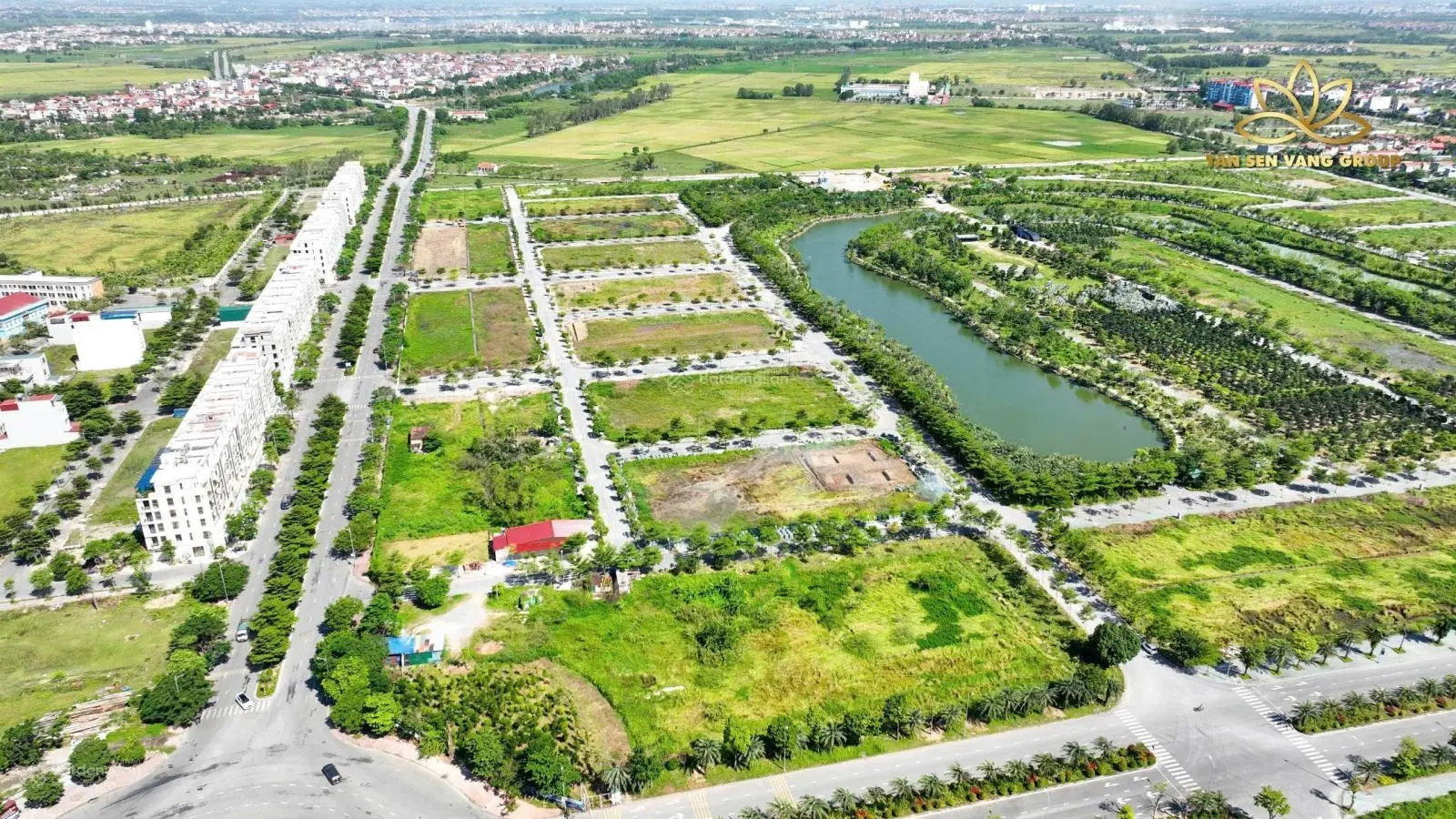 Chính chủ bán lô Vườn Hồng LK5 , diện tích 170m2 , giá tốt .LH : 0969 310 ***