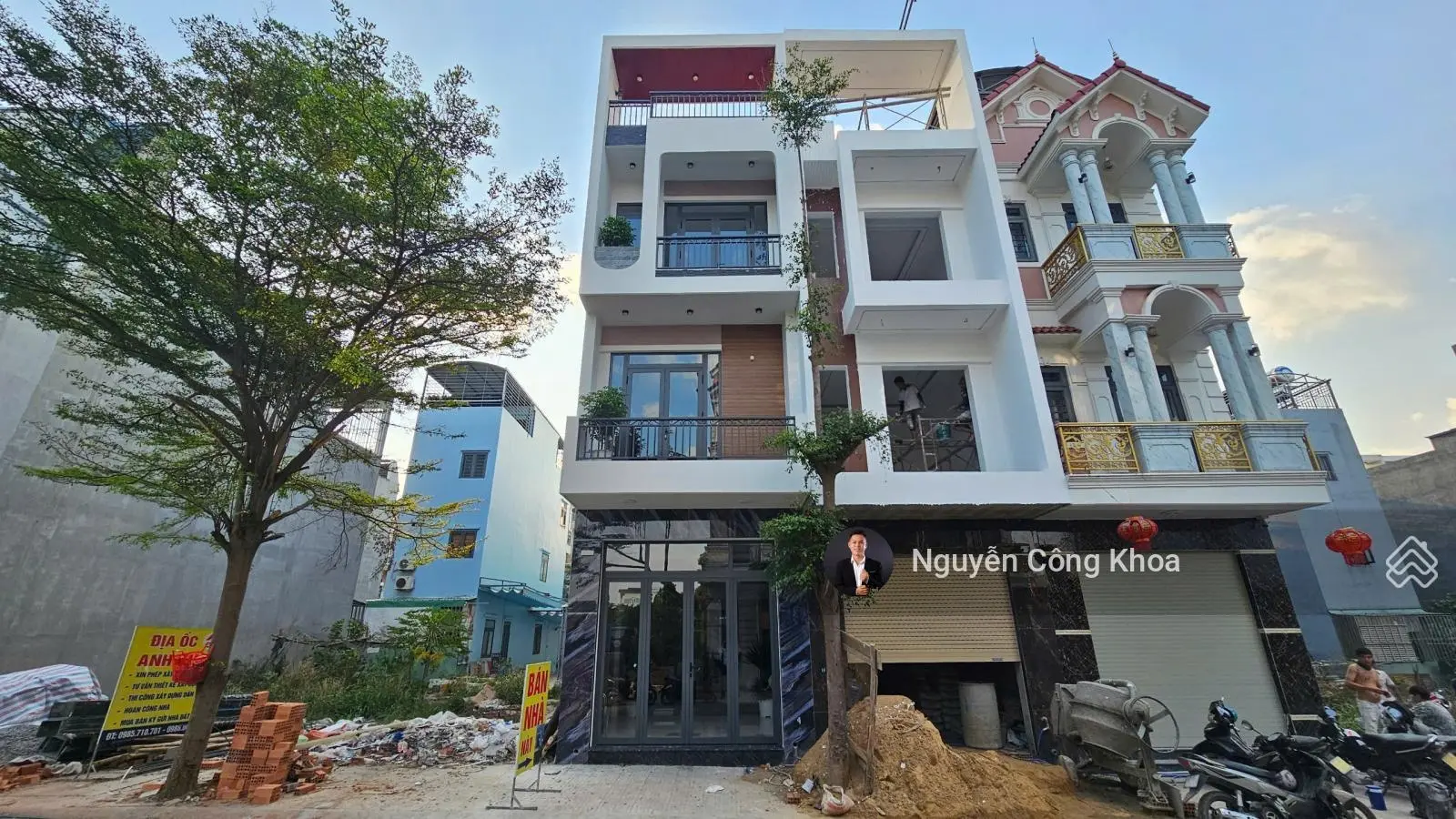 Bán nhà đúc 3 tấm mẫu hiện đại, sân ô tô, 4 phòng ngủ, đầy đủ nội thất, KDC P. Bình Chuẩn, Thuận An
