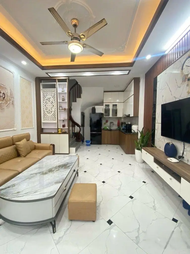 Bán nhà riêng tại Đông Ngạc, Bắc Từ Liêm, Hà Nội, 5,6 tỷ, 35 m2, view đẹp